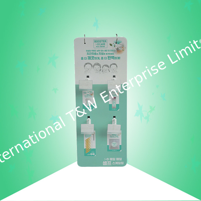 खरीदें टूथब्रश के लिए 4C प्रिंटिंग 350gsm CCNB कार्डबोर्ड हैंगर डिस्प्ले online manufacture